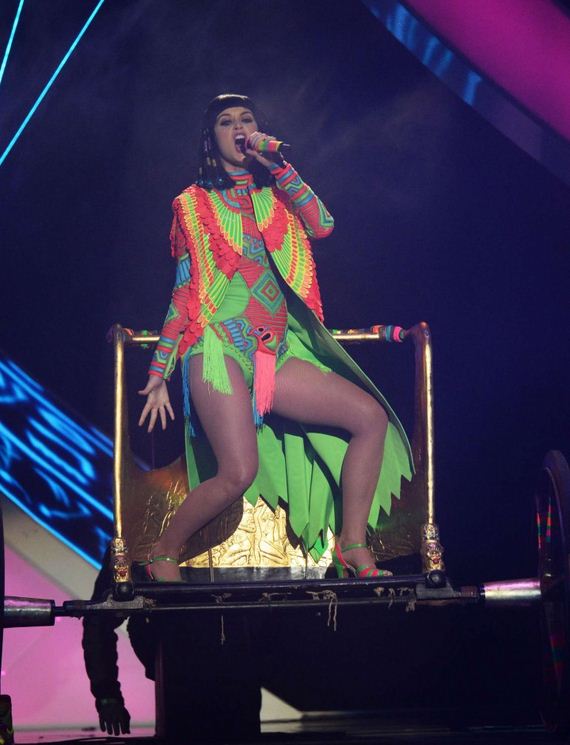 Katy-Perry -BRIT-Awards-2014